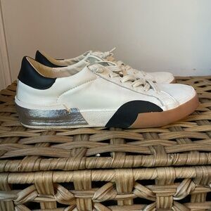 Dolce Vita Zina Court Sneaker